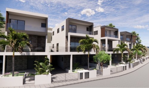 4 BR Villa in Palodeia, Limassol - Image 1