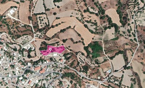 Residential field in Peristerona, Paphos - Image 1