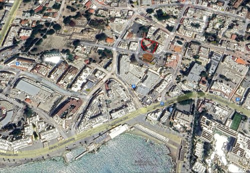 Сommercial Plot in Kato Paphos, Paphos - Image 1