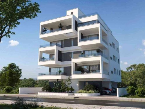 2 BR Apartment in Larnaca Center, Larnaca - Image 1