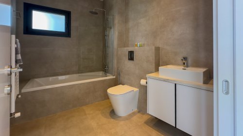Villa for rent 423 m² in Agia Napa, Famagusta, 5330