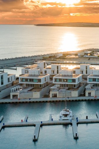 4 BR Villa in Agia Napa, Famagusta - Image 1