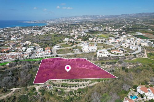 Residential/Agricultural field Kissonerga, Paphos - Image 1