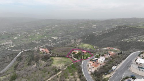 Detached ground-floor house in Theletra, Paphos - Image 1