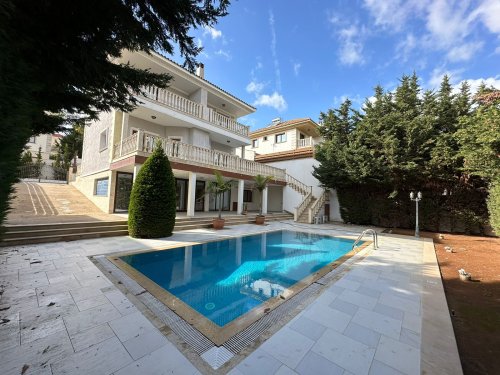 4 BR Villa in Mouttagiaka, Limassol - Image 1