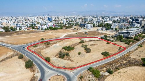 Shared field in Strovolos, Nicosia - Image 1
