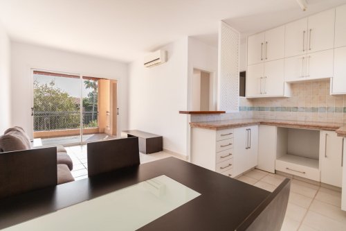 1 BR Penthouse in Mandria, Paphos - Image 1