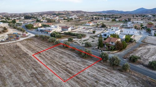 Commercial field in Lympia, Nicosia - Image 1