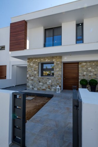 5 BR House in Livadia, Larnaca - Image 1