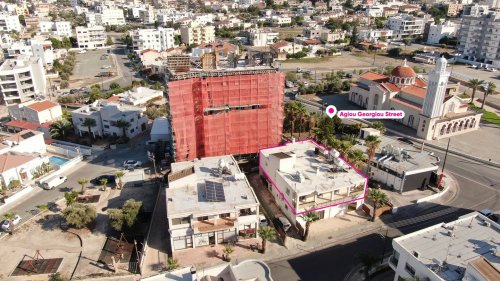 Upper Floor House in Agios Georgios, Latsia, Nicosia - Image 1