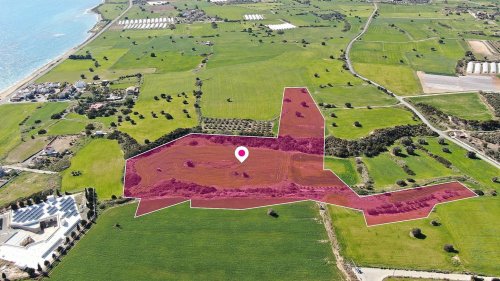 (Share) Touristic Field in Agios Theodoros, Larnaca - Image 1