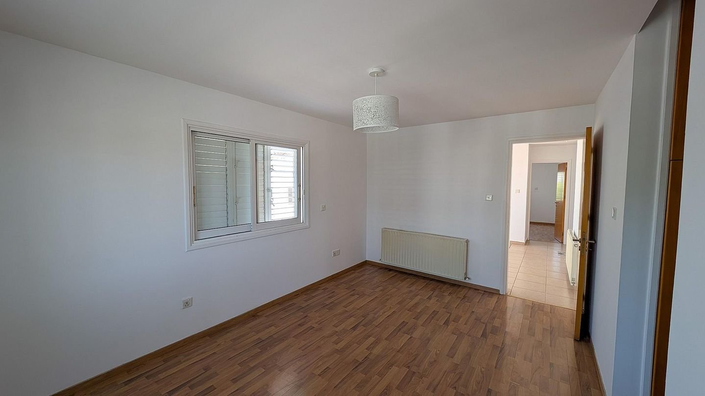 Spacious 4+1 Bedroom Detached Home with Basement Studio in Engomi photo 21