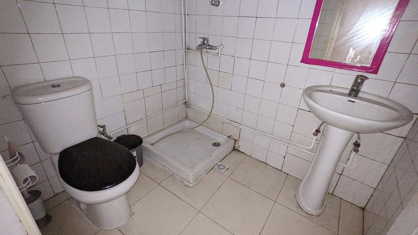 Mixed use building in Trypiotis (Old Town), Nicosia photo 18