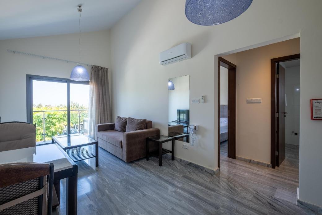 1-bedroom apartment in Latchi, Paphos photo 9