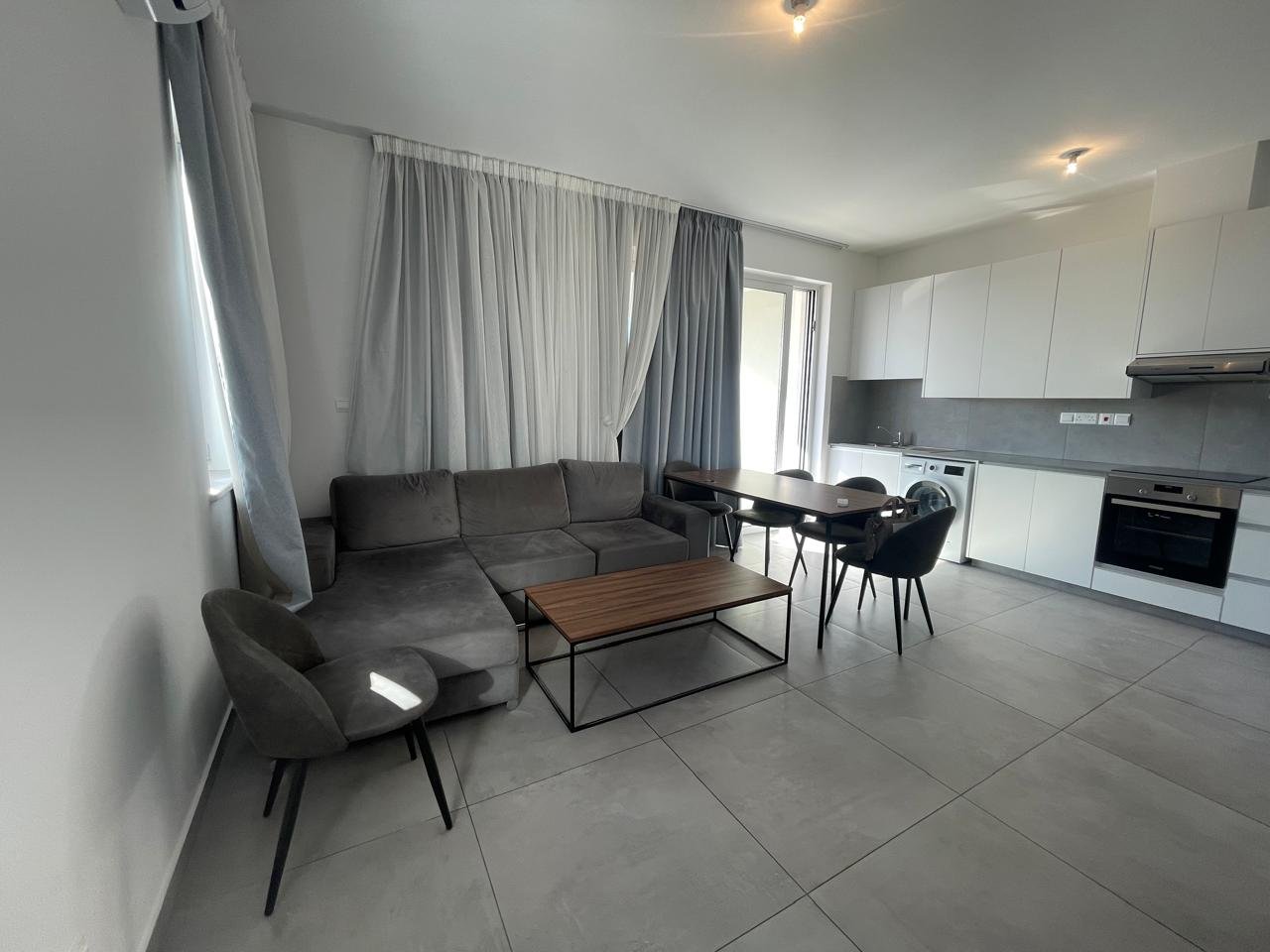 1 BR Apartment in Omonia, Limassol photo 1