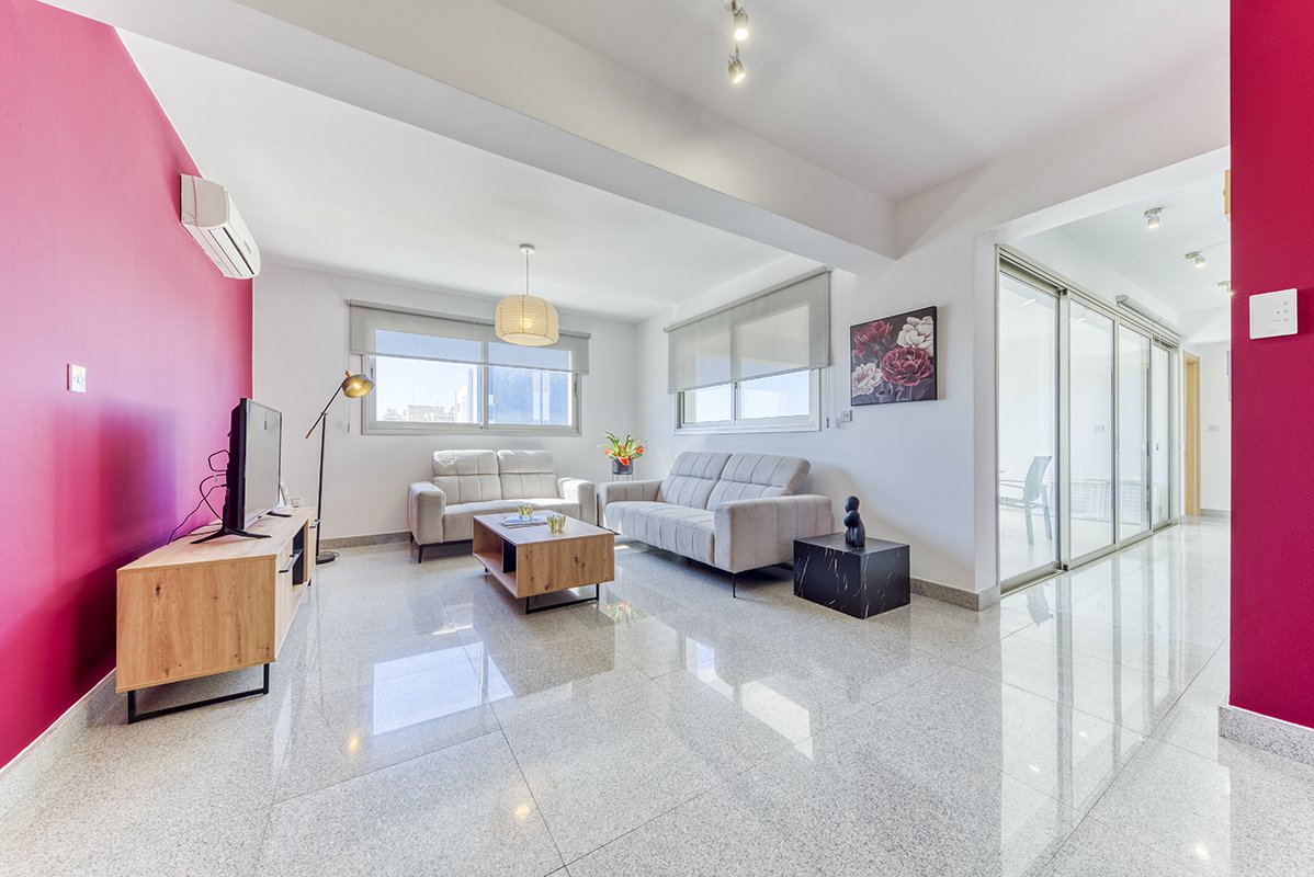 2 BR Apartment in Mesa Geitonia, Limassol photo 2