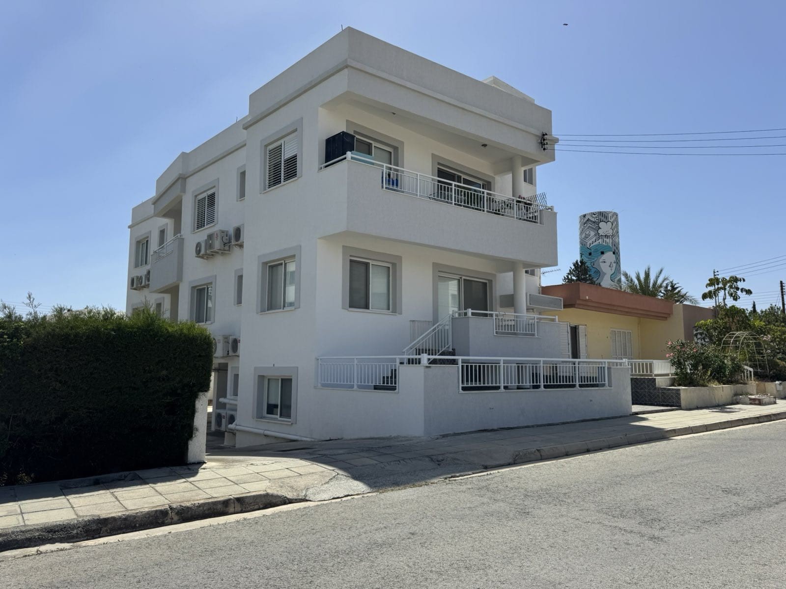 2 BR Apartment in Geroskipou, Paphos photo 16