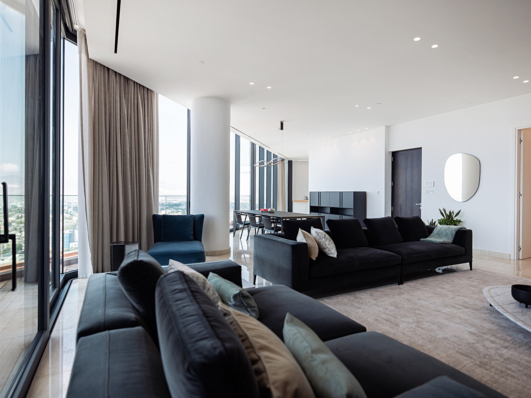 3 BR Penthouse in Nicosia Center photo 3