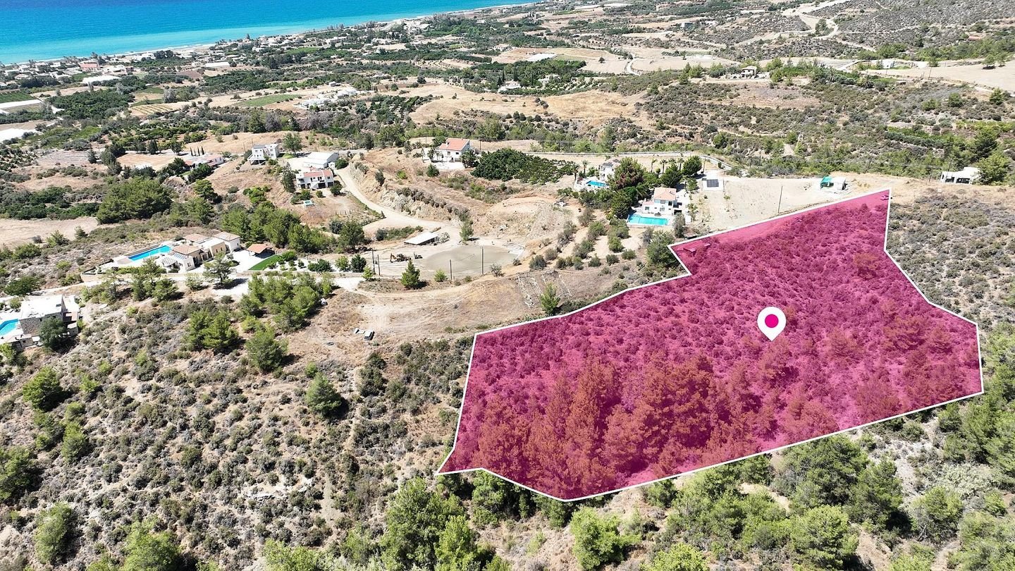 Field, Agia Marina Chrysochous, Paphos photo 4