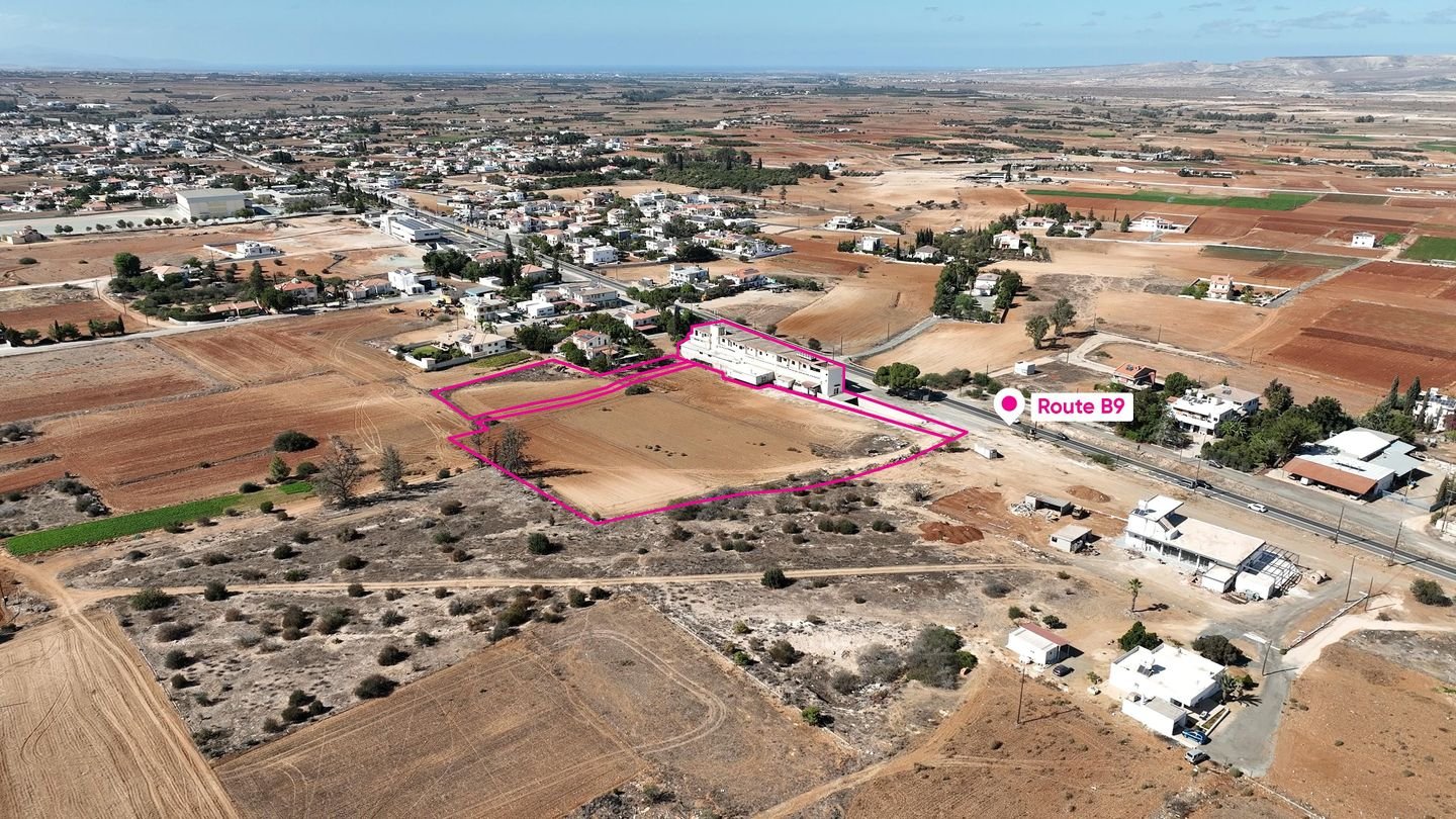 Mixed-use building and a 50% share of residential field in Akaki, Nicosia photo 4