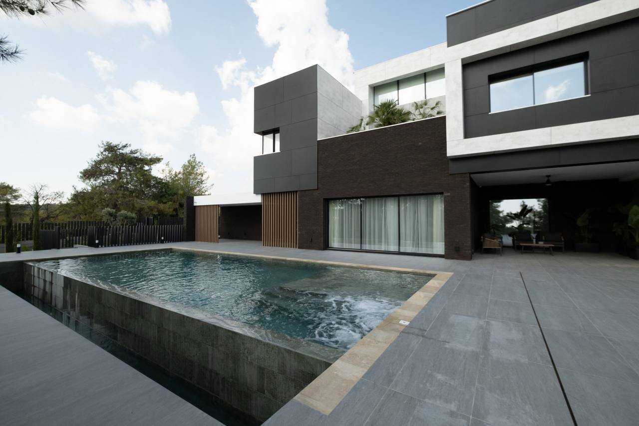 7 BR luxury villa in Souni, Limassol photo 5