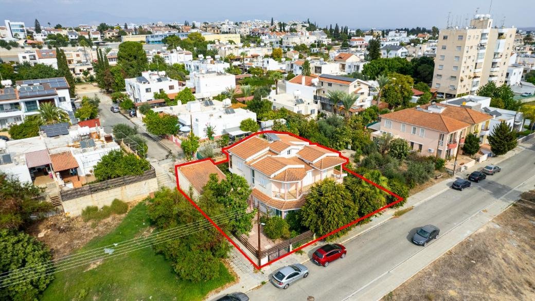 4 bedroom house in Platy Aglantzias, Nicosia photo 1