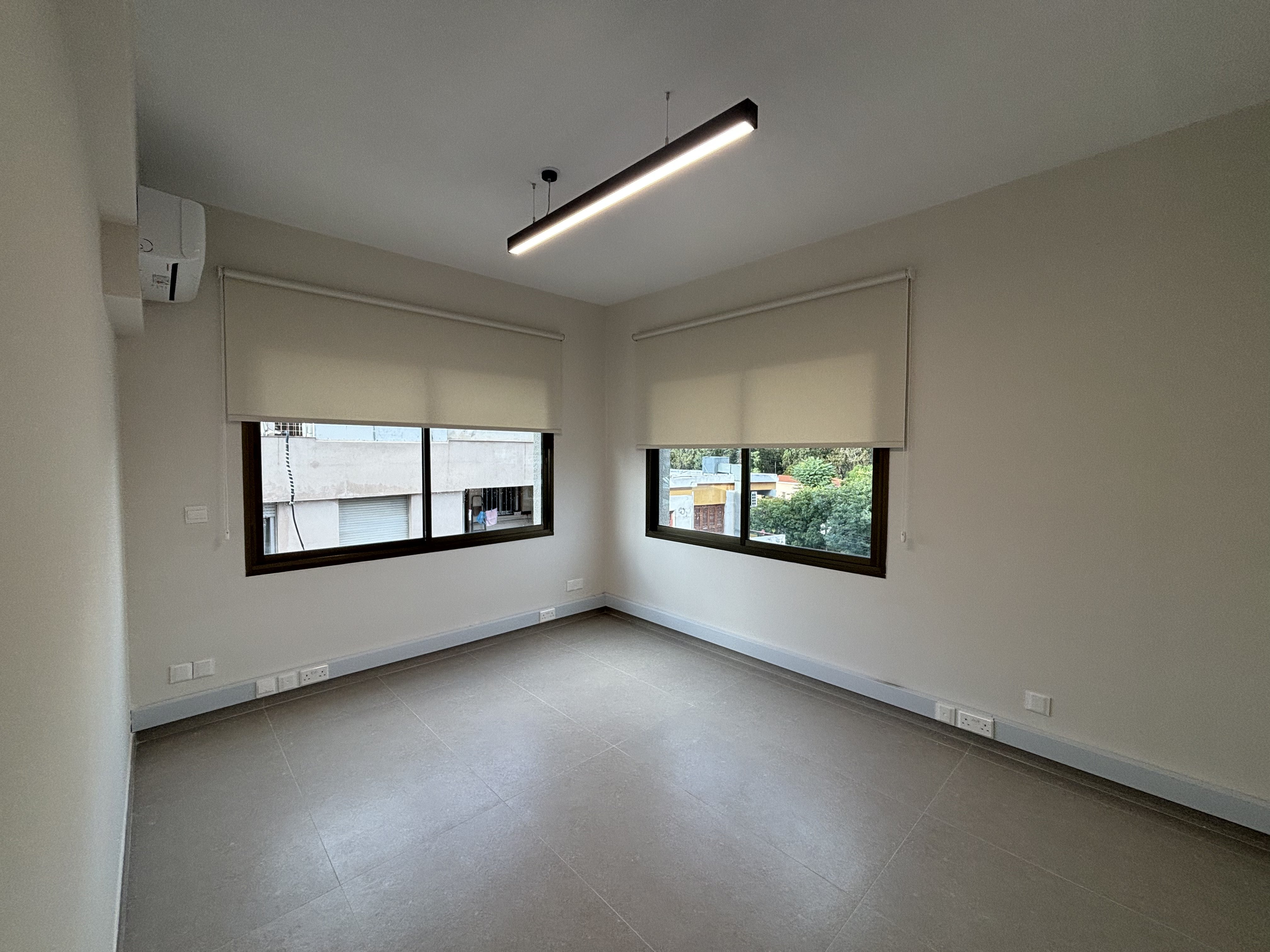 Fully renovated Office in Neapolis, Limassol photo 4