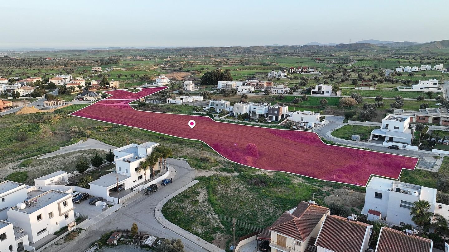 Investment Opportunity – 75% Undivided Share of Four Adjacent Residential Fields in Tseri, Nicosia photo 3