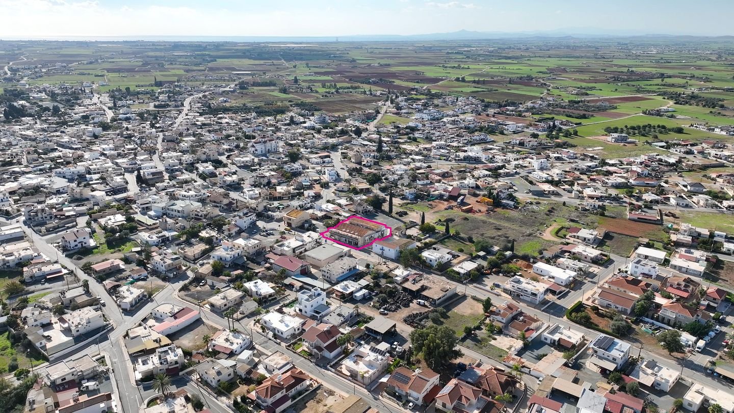 Two-storey mixed-use building in Avgorou, Famagusta photo 2