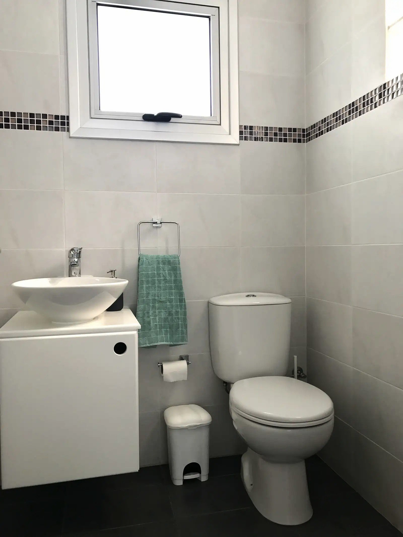 4 BR Penthouse in Neapolis, Limassol photo 10