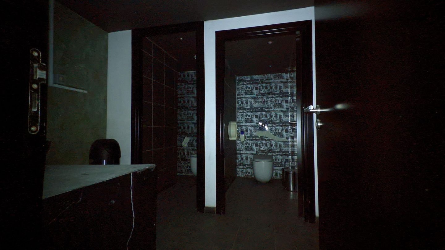 Former Café-Bar-Restaurant in Prime Central Location photo 15