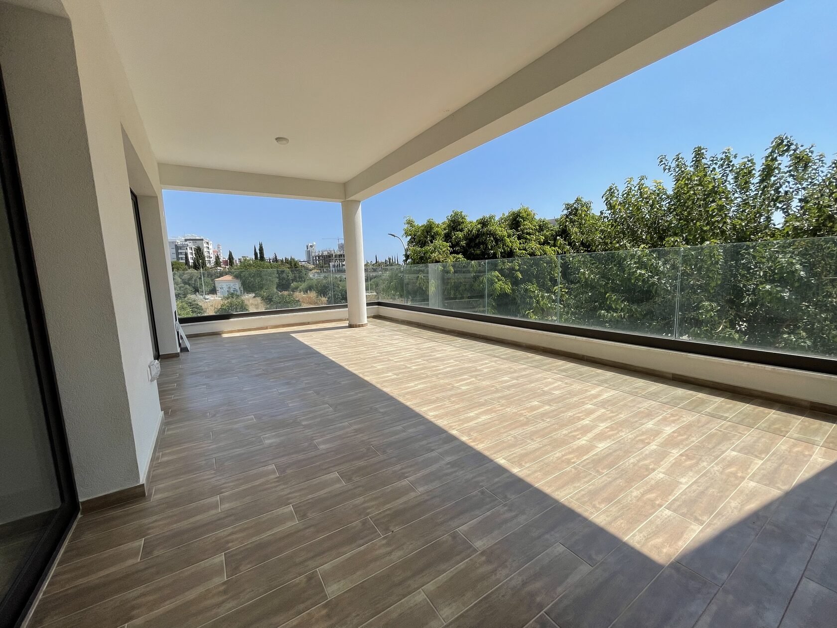 3 BR Apartment in Limassol photo 9