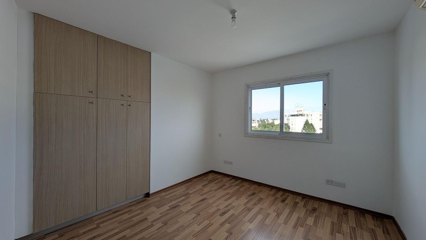 Top-Floor 2-Bedroom Apartment in Panagia, Nicosia photo 11