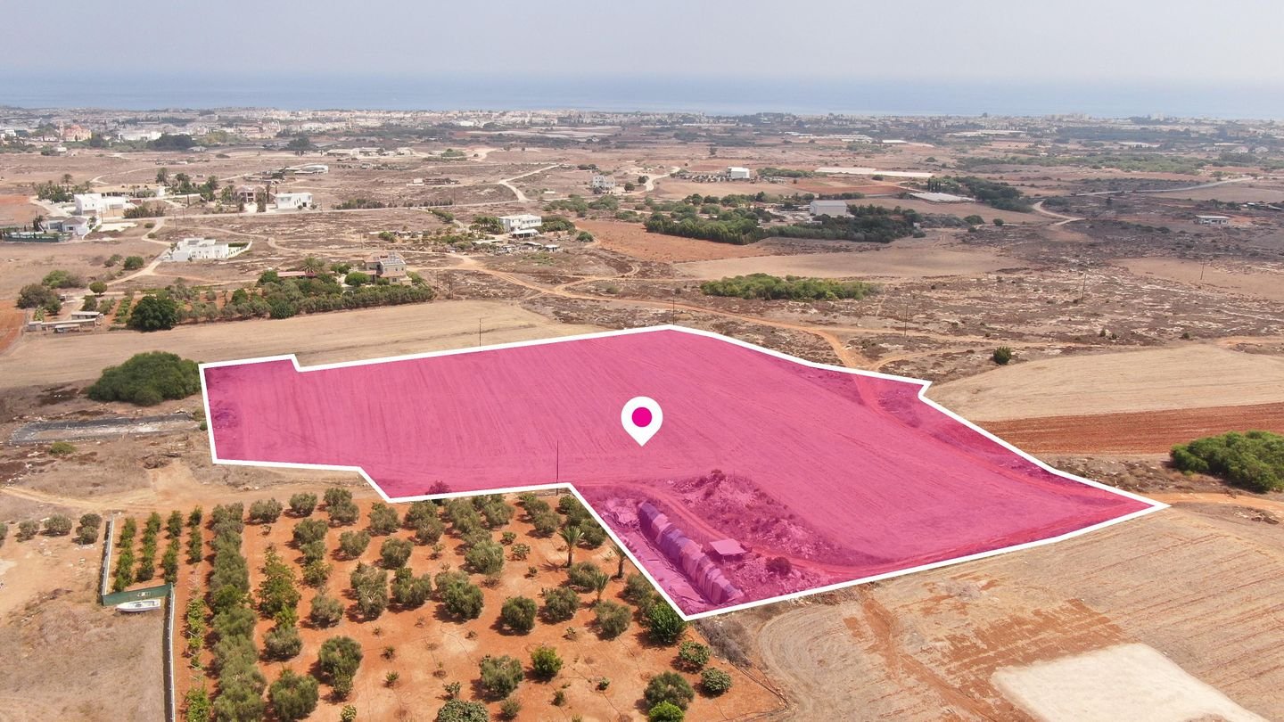 Share of Residential Field in Paralimni, Ammochostos photo 4