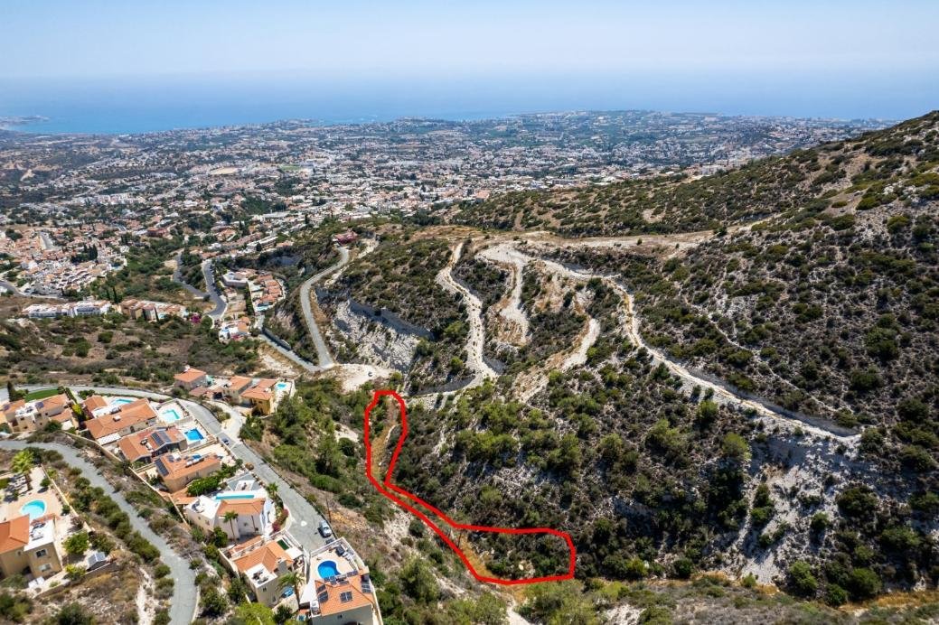 Field in Pegeia, Paphos photo 4