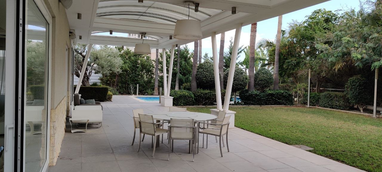 3+2 BR Luxury Villa, Limassol photo 21