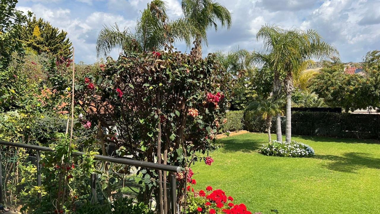 5 BR Villa in Agios Athanasios, Limassol photo 17