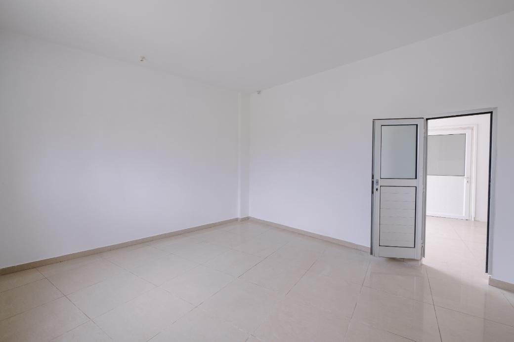 Two-storey mixed-use building in Deneia, Nicosia photo 7