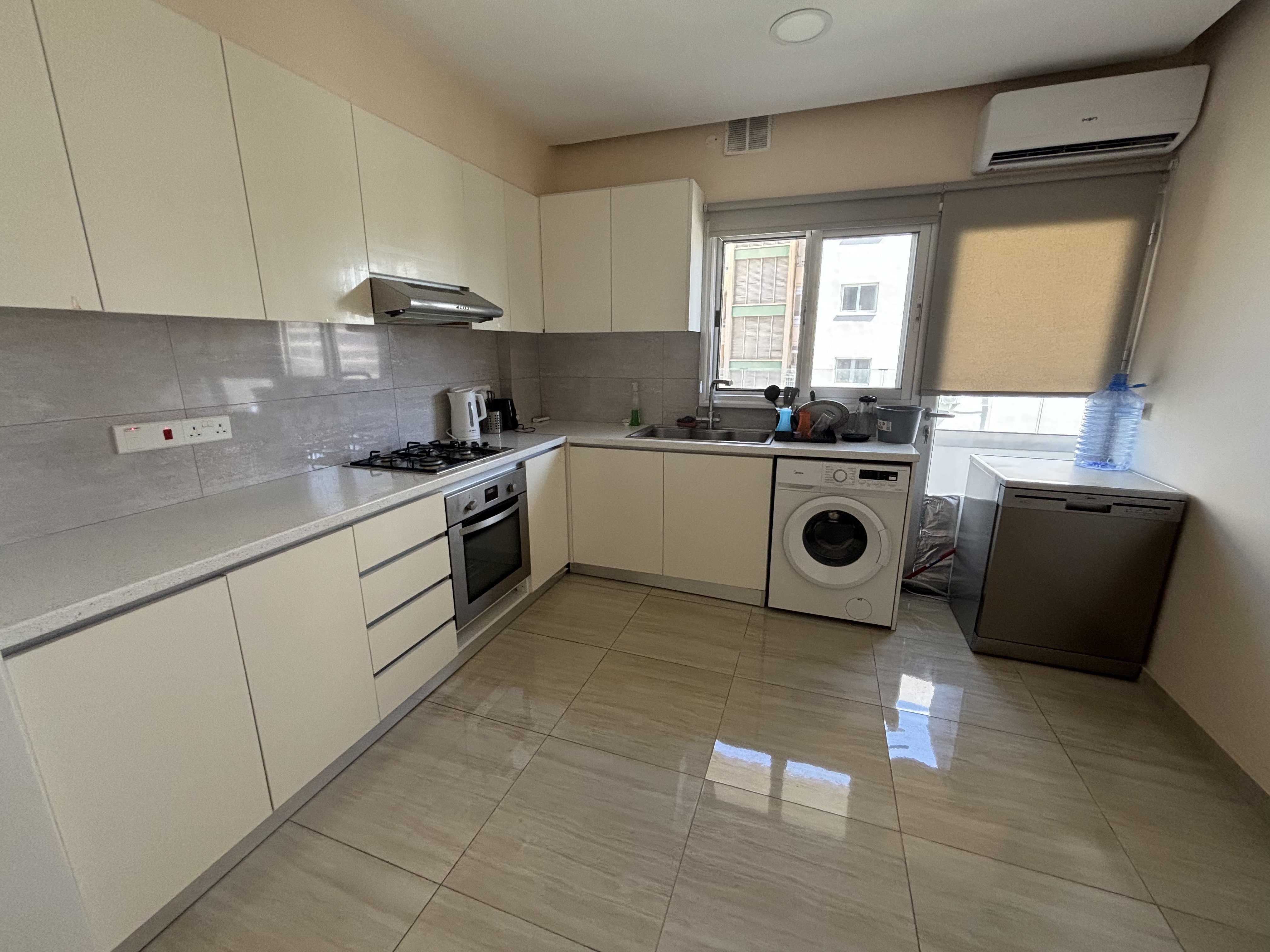 2 BR Apartment in Neapolis, Limassol photo 5