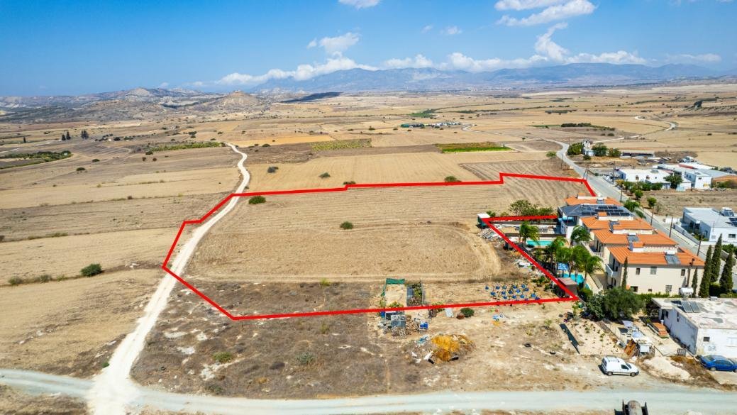 Residential field in Deneia, Nicosia photo 4