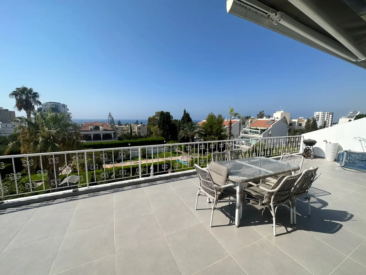 3 BR Penthouse in Parekklisia Tourist Area, Limassol photo 9