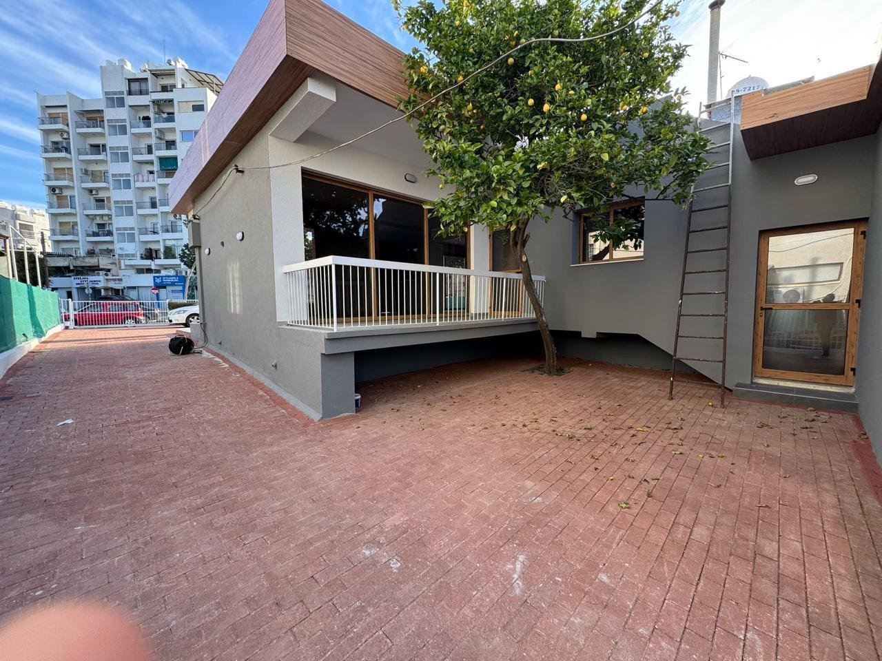 Fully renovated Office in Agios Georgios, Limassol photo 24