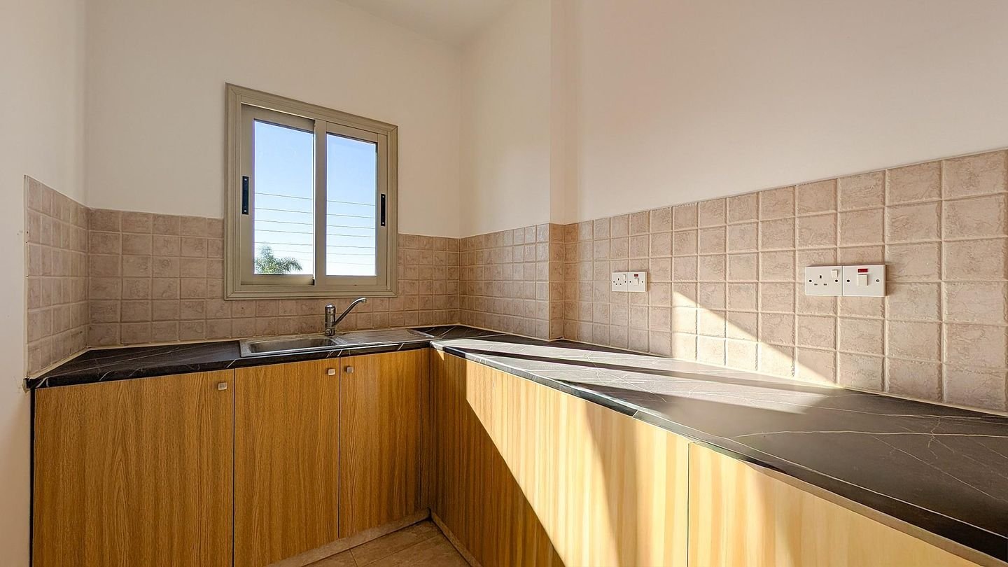 Two Storey Detached House, Kolossi, Limassol photo 15