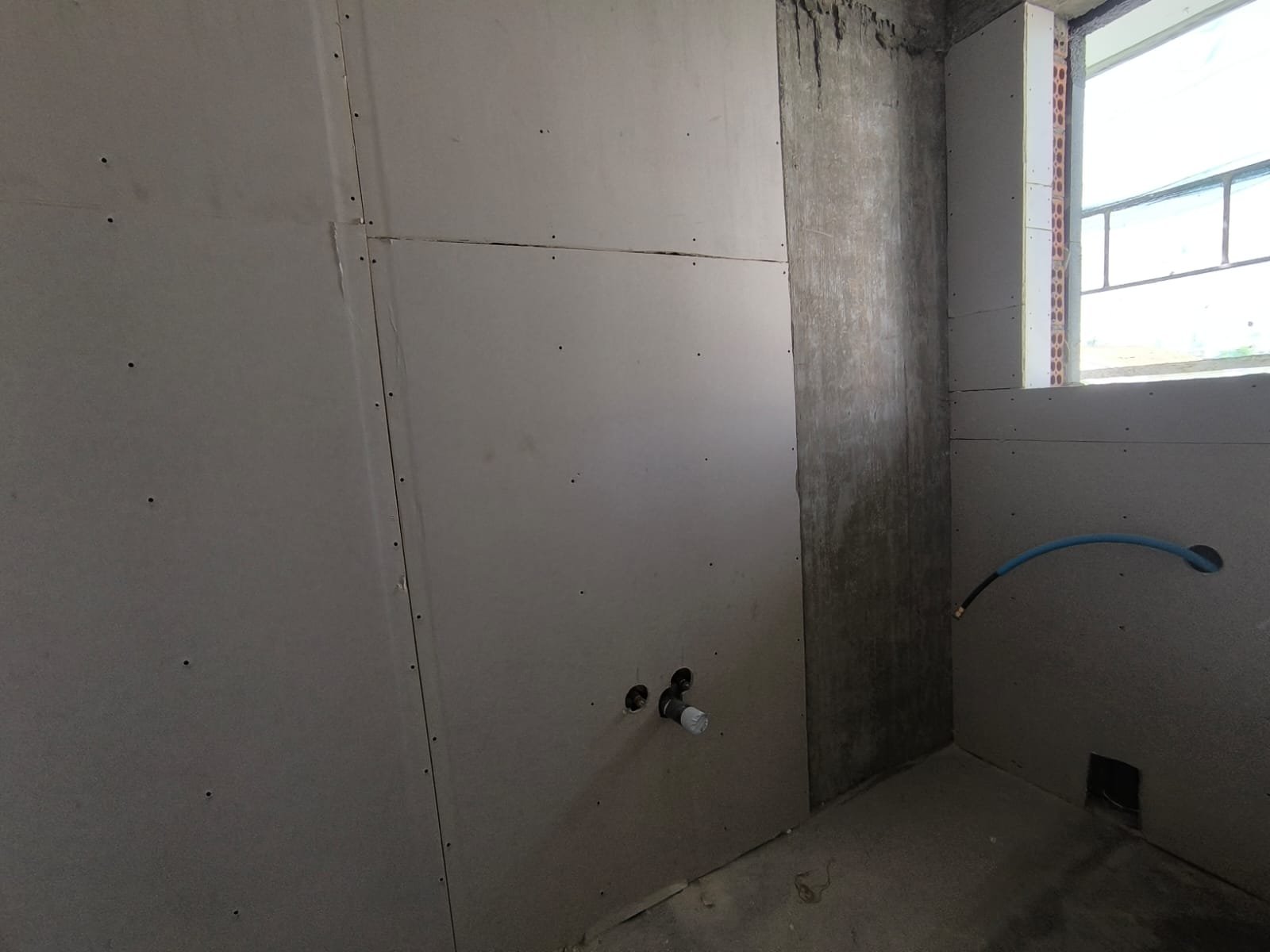 3 BR Apartment in Aradippou, Larnaca photo 7