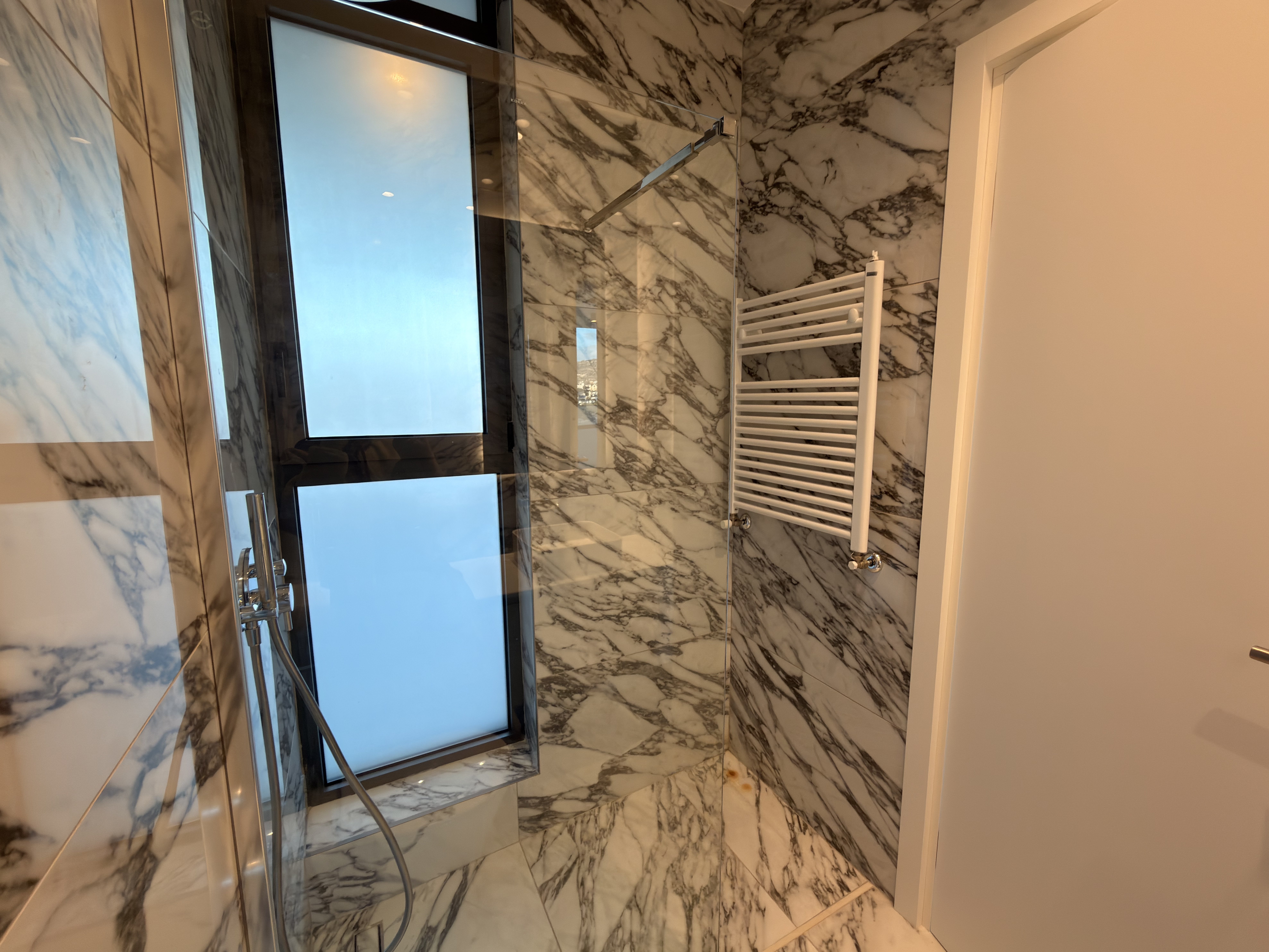 2 BR Apartment in Agios Tychonas, Limassol photo 13