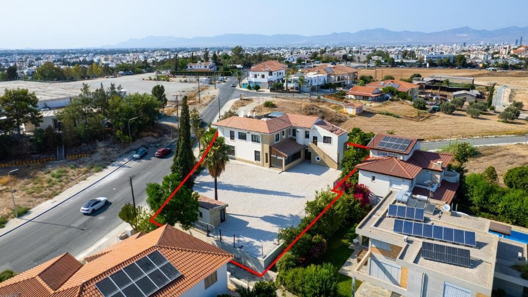 4 bedroom house in Agios Vasileios, Strovolos, Nicosia photo 41