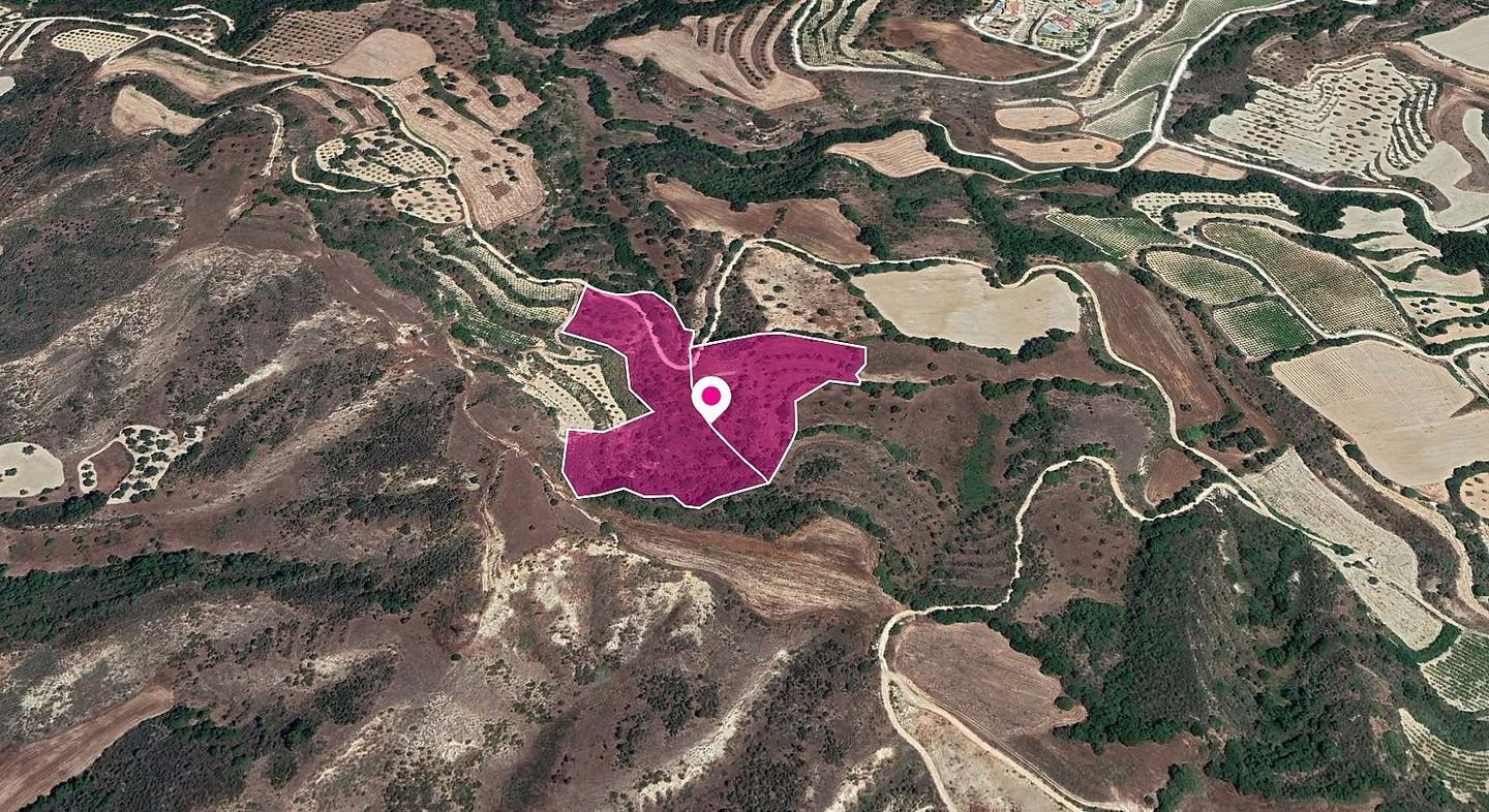 Fields in Giolou, Paphos photo 2