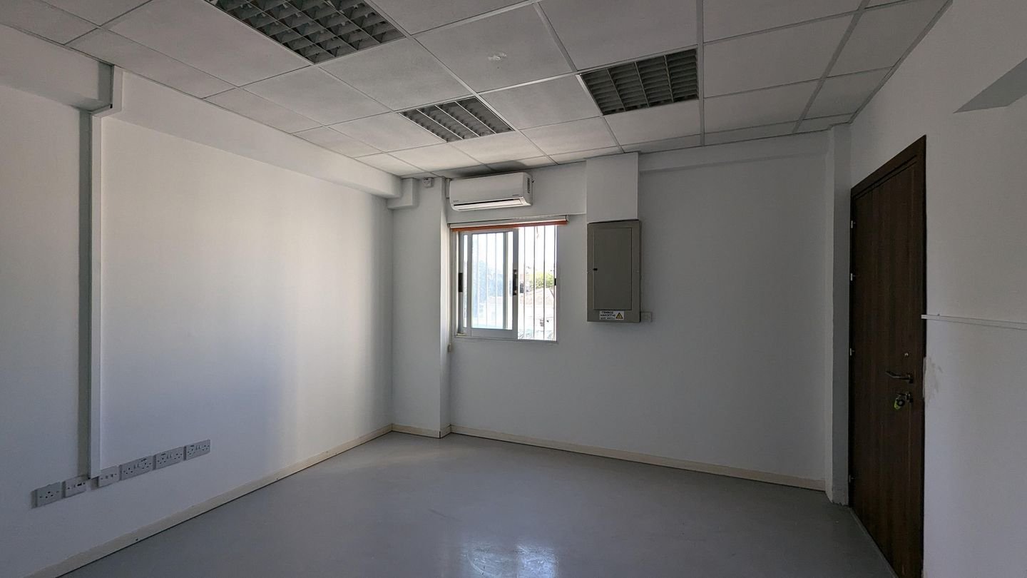 Office space in Kaimakli, Nicosia photo 20