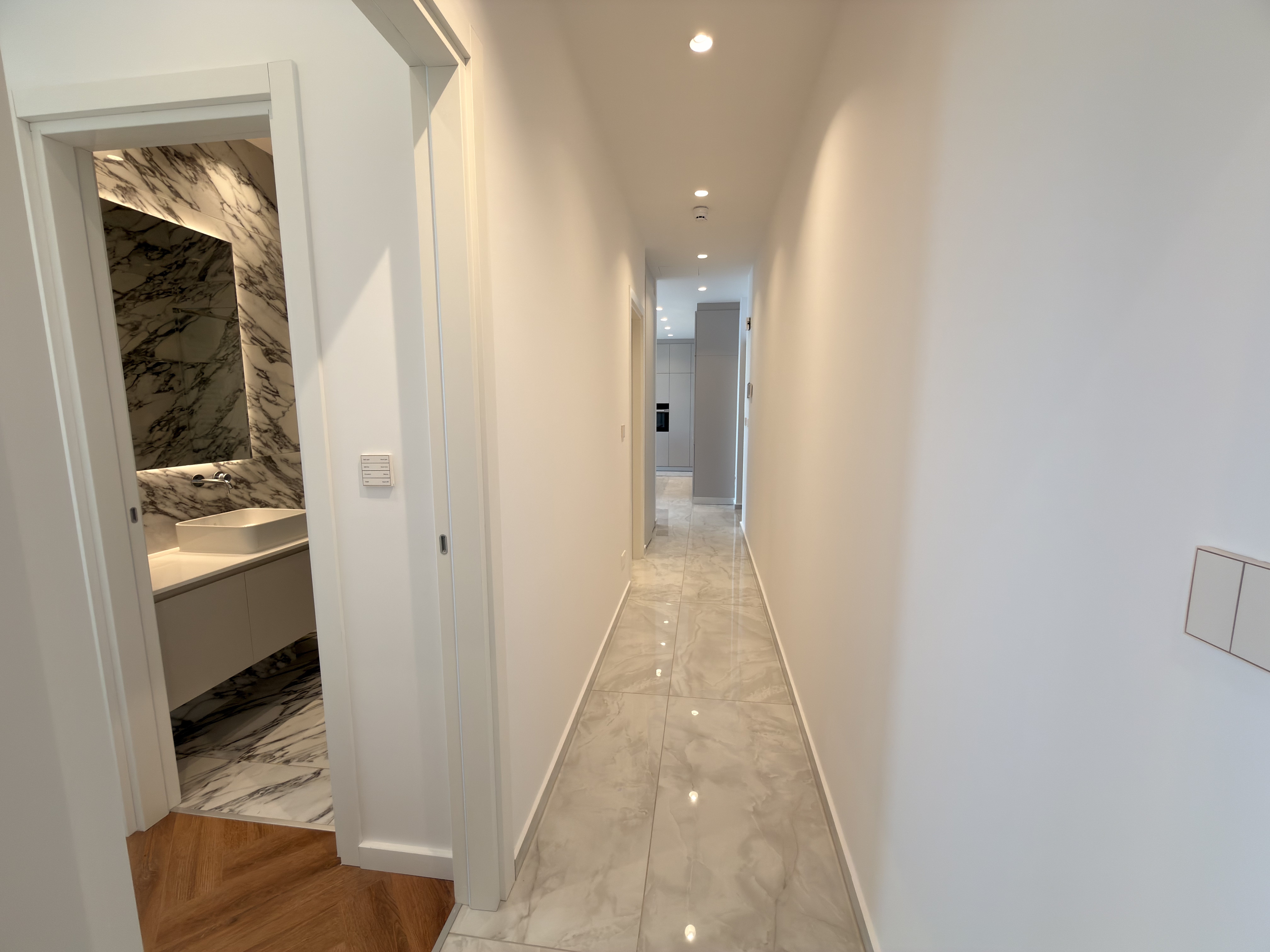 2 BR Apartment in Agios Tychonas, Limassol photo 12