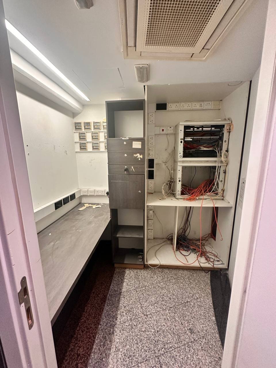 Commercial space for office in Agia Zoni, Limassol photo 11